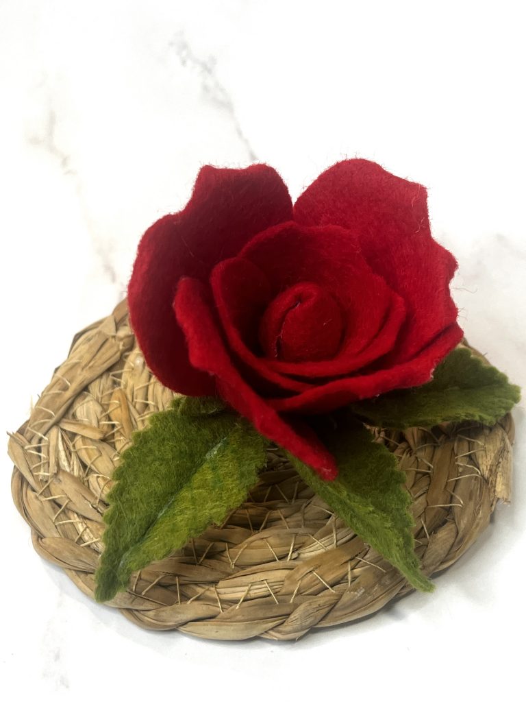 Red Rose Hair Clip - Opening