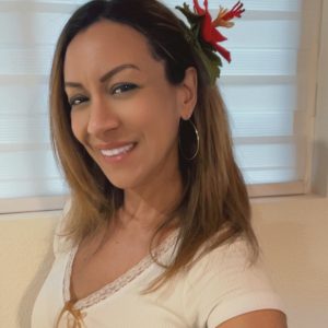 RedHibiscus HairClip - The Maga Flower - Image 6