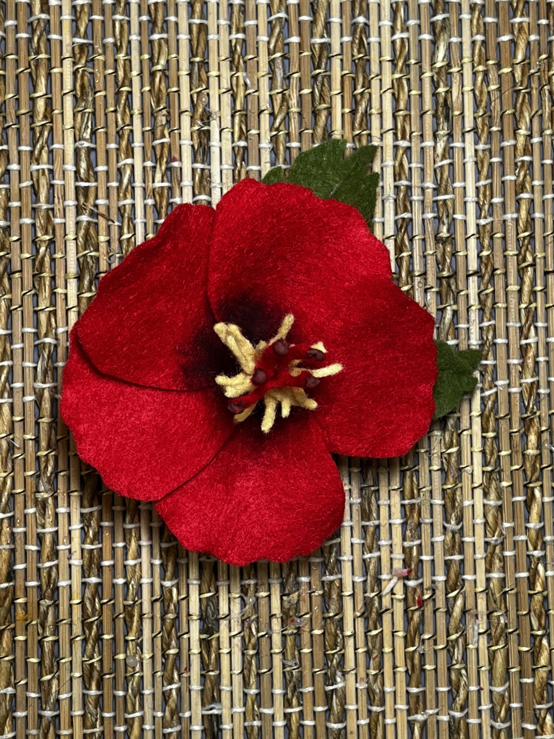 RedHibiscus HairClip - The Maga Flower - Image 3